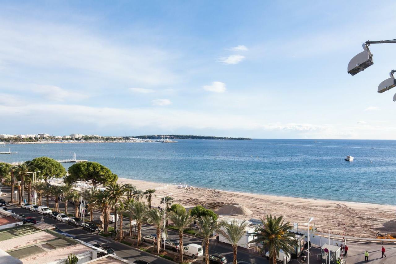 Violet, Bord De Mer Cannes Exterior photo